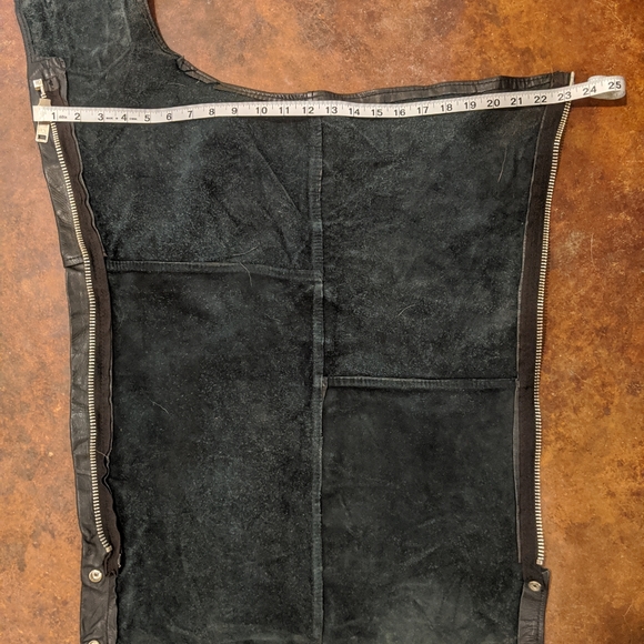 Barney's Leather Chaps - Picture 4 of 8